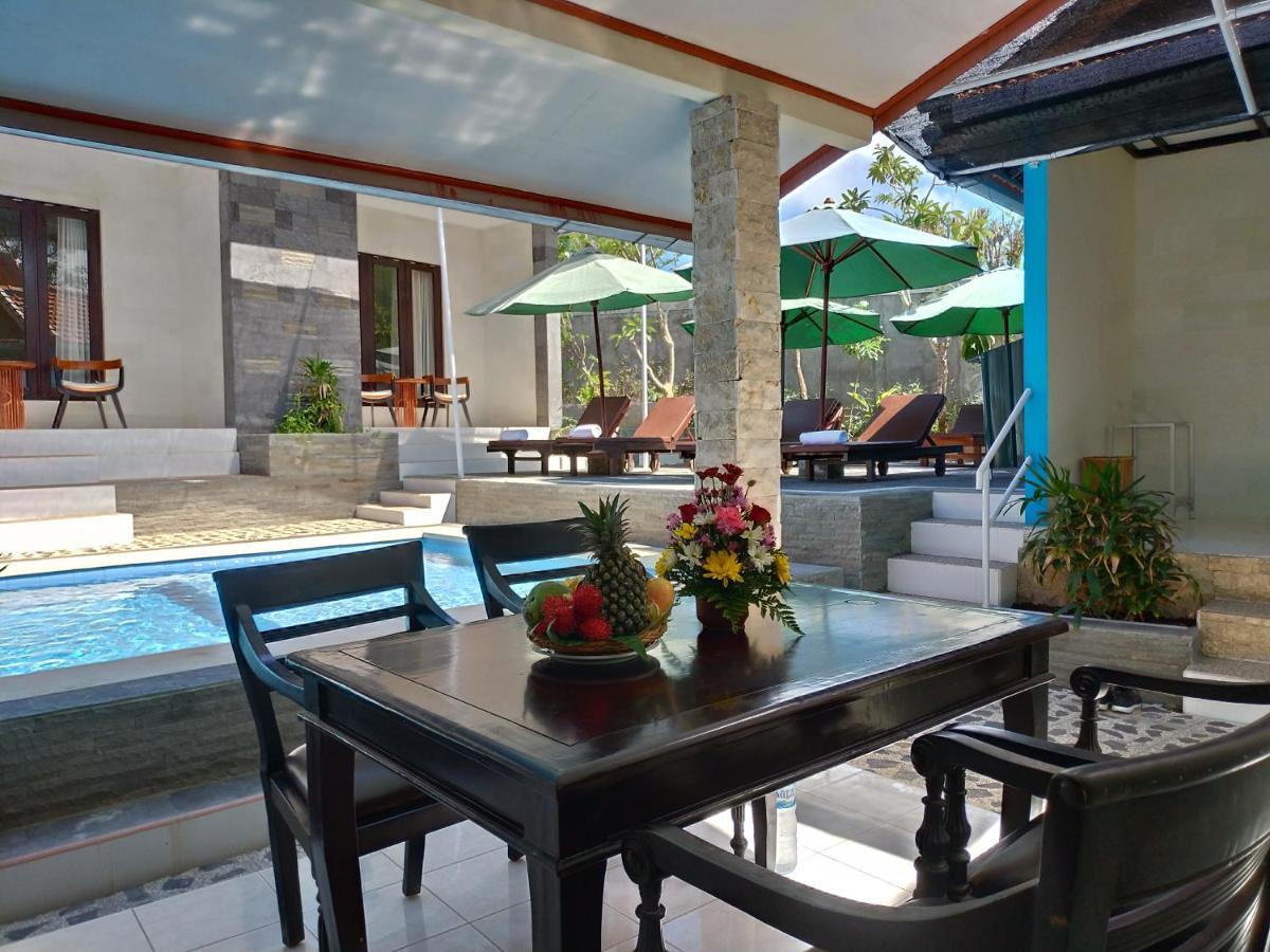 Blue House Uluwatu Hotel Exterior photo