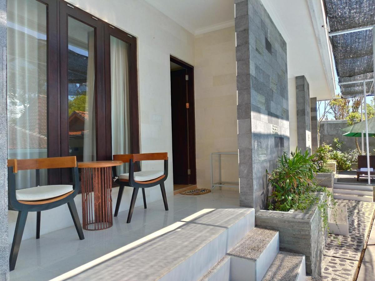 Blue House Uluwatu Hotel Exterior photo