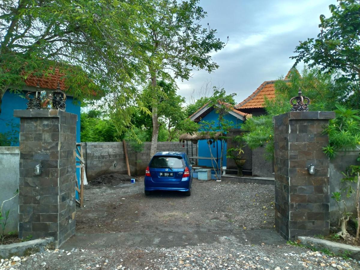 Blue House Uluwatu Hotel Exterior photo