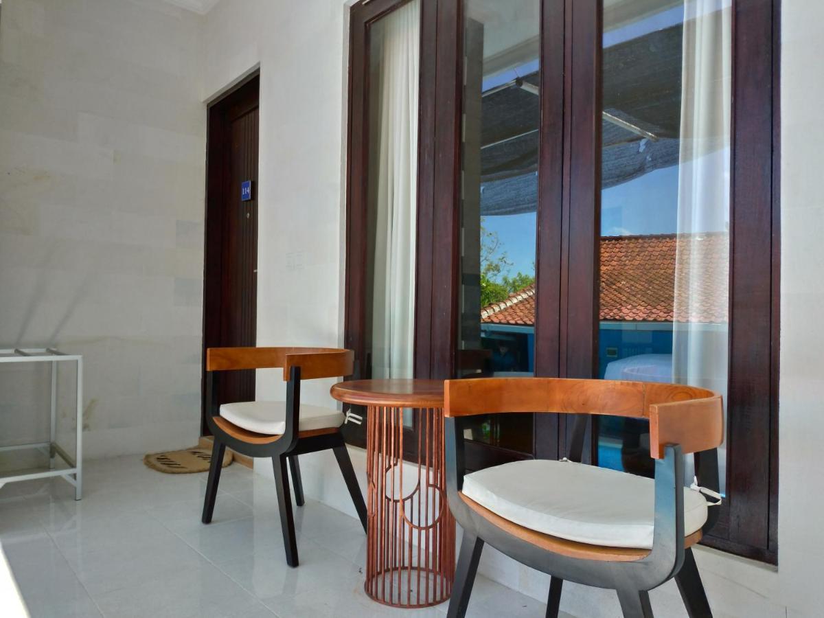 Blue House Uluwatu Hotel Exterior photo