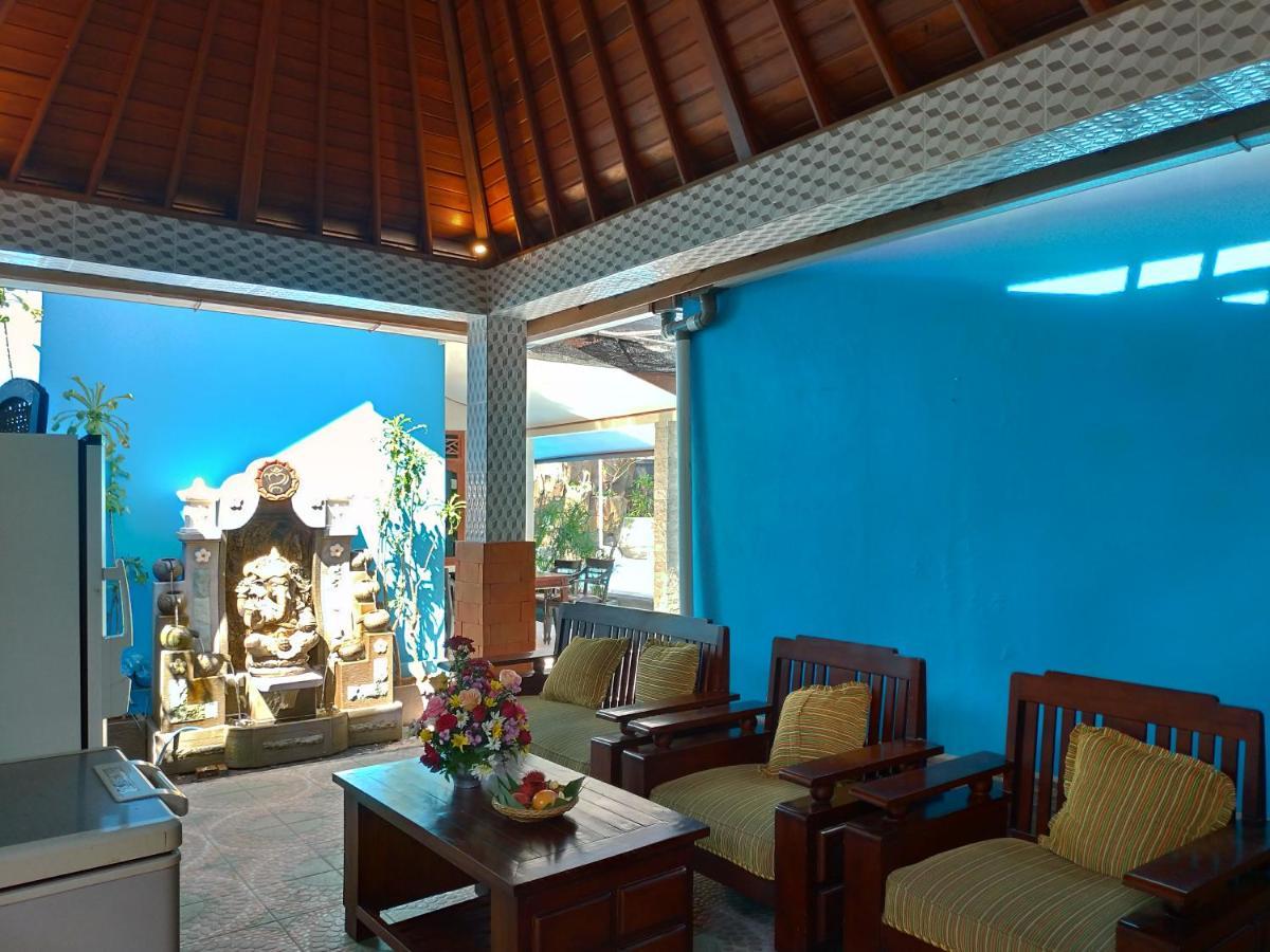 Blue House Uluwatu Hotel Exterior photo