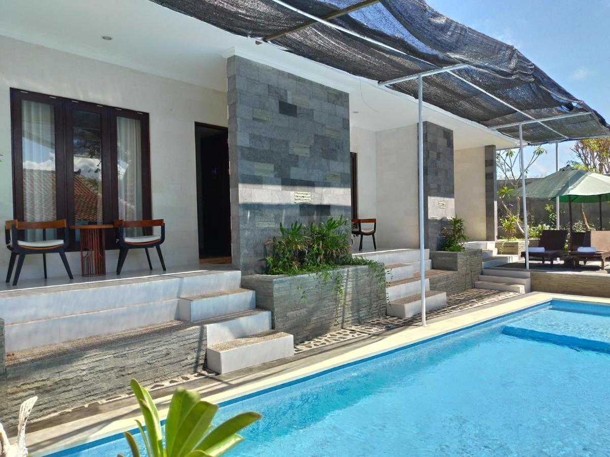 Blue House Uluwatu Hotel Exterior photo